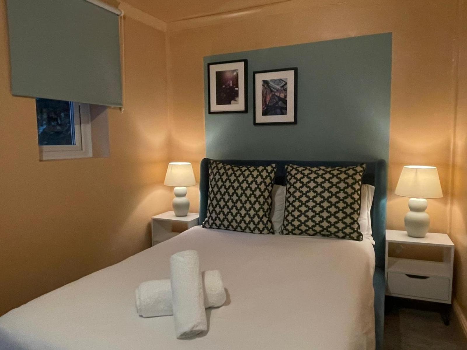Garden Town Flat Accommodating 8 Guests Appartement *