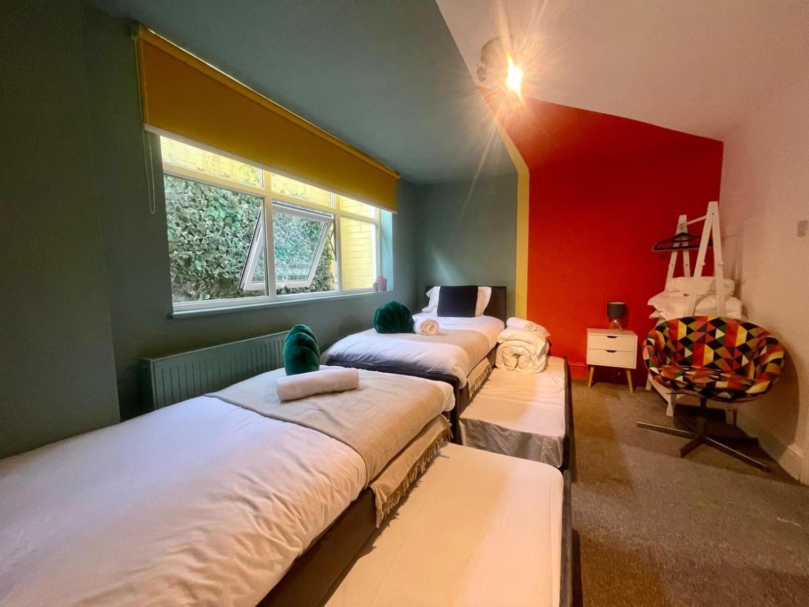 Garden Town Flat Accommodating 8 Guests Appartement